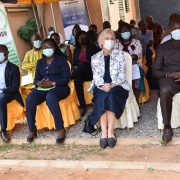 L’ambassadeur des Etats-Unis au Burkina Faso, Sandra Clark a procédé à la remise officielle de matériel et équipements de fonctionnement à la Commission Nationale des Droits Humains (CNDH)
