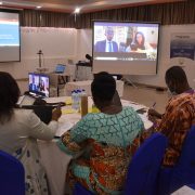 23 au 25 novembre 2021, à Ouagadougou, les membres et l’équipe technique de la Commission Nationale des Droits humains ont bénéficié d’une formation sur l’élaboration des rapports d’investigation sur les allégations de violations de droits humains.